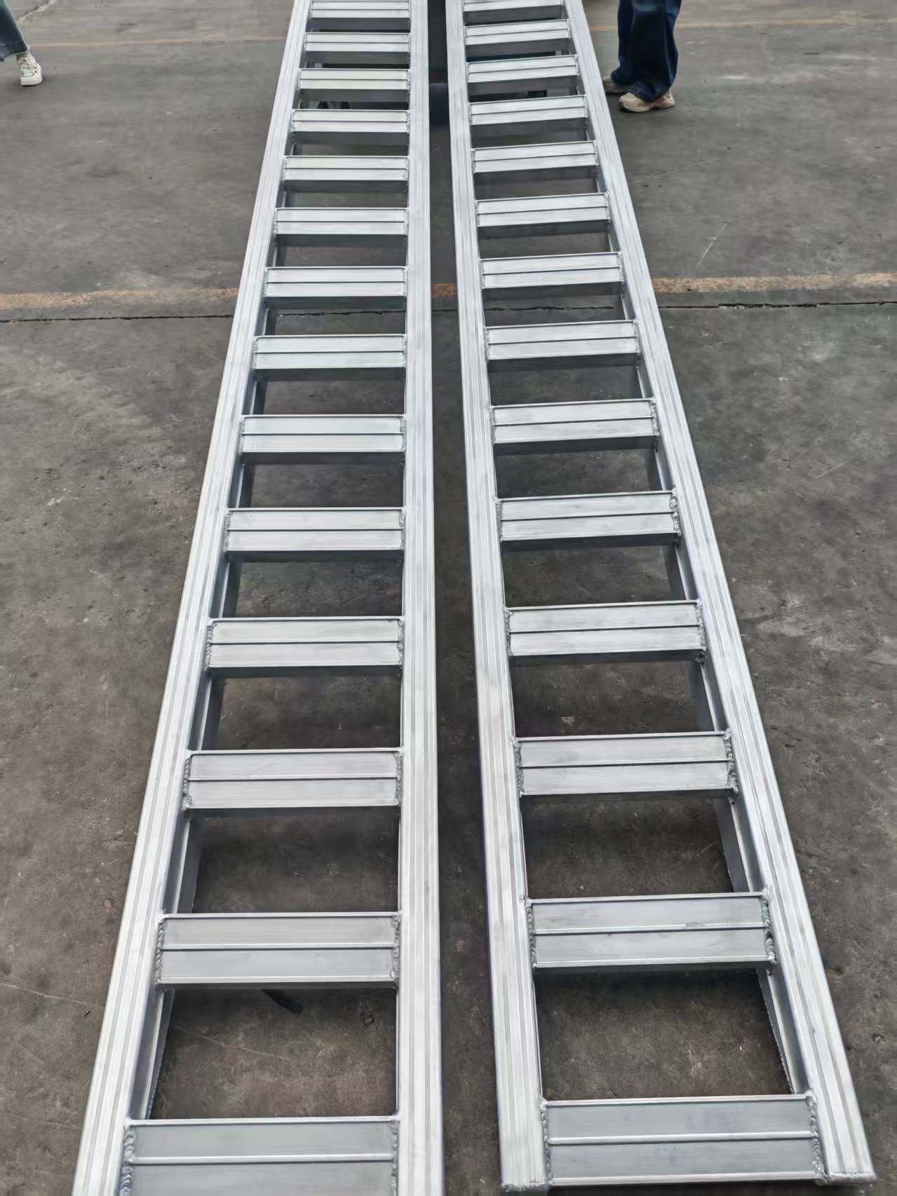 Ramp Pemuatan Aluminium Berkua - Gardening Tools Of ulasan dan harga